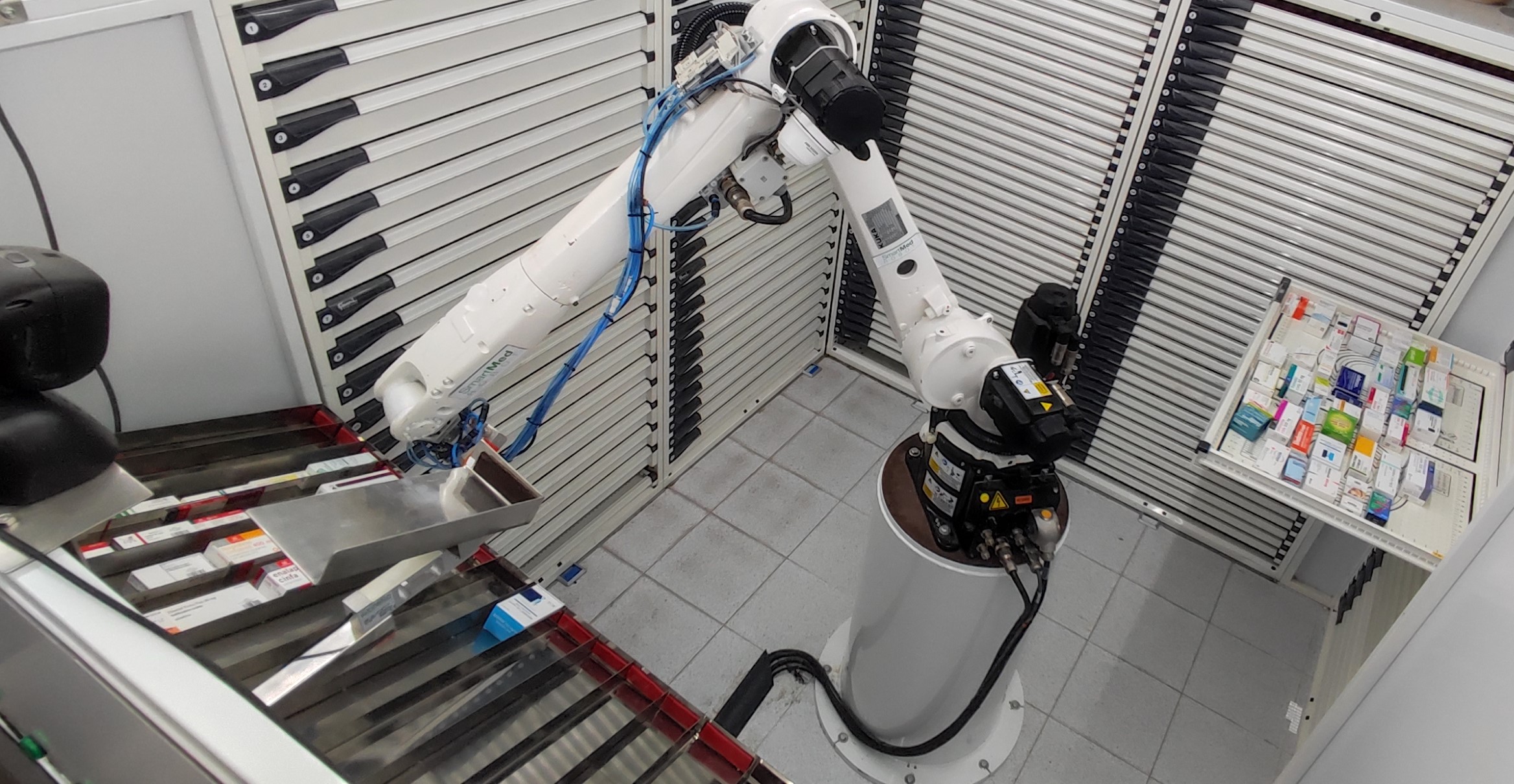 Smartmed robot, el ayudante de farmacia ideal